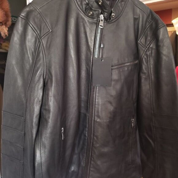Andrew Marc sleek leather jacket - Picture 2 of 5